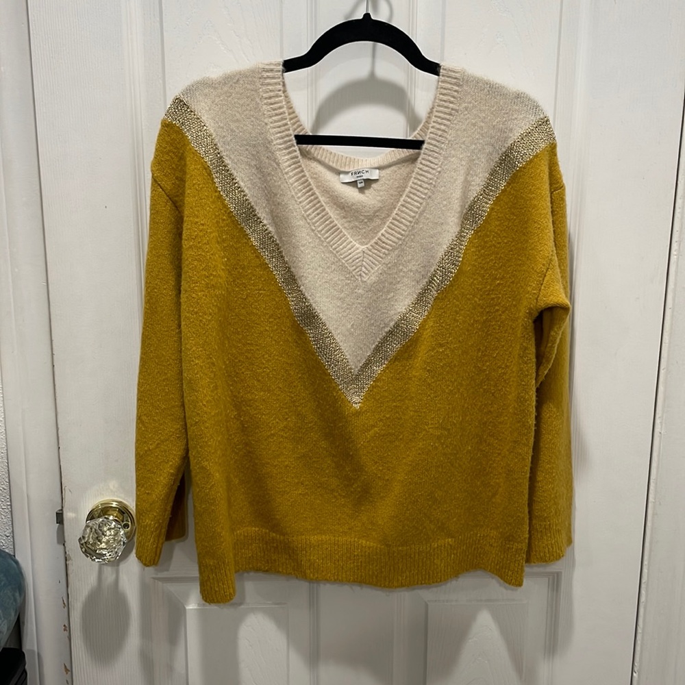 Beautiful v-neck S/M sweater. Gently worn.